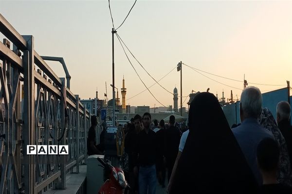 پیاده‌روی جاماندگان اربعین حسینی در مشهد مقدس