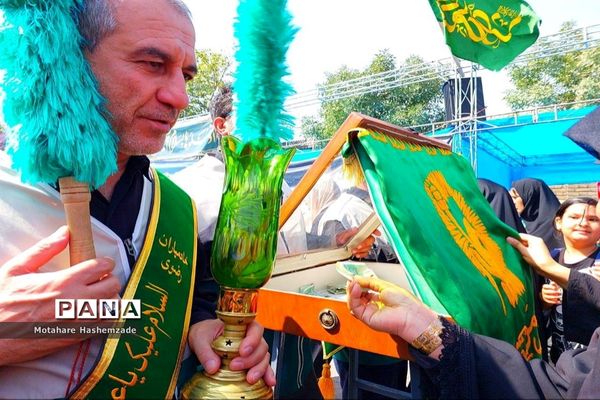 برپایی موکب مراسم جاماندگان اربعین آموزش و پرورش منطقه 16