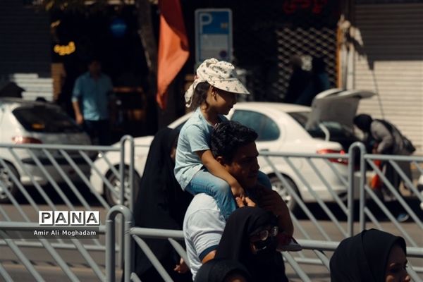 جاماندگان اربعین در پناه رضا(ع)