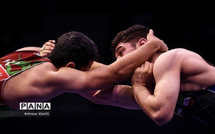 تیم منتخب کشتی فرنگی ایران راهی جام آکسنوف روسیه شد