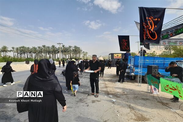 پیاده‌روی جاماندگان اربعین حسینی در شهرستان کازرون
