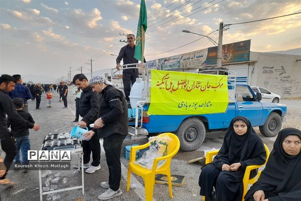 پیاده‌روی جاماندگان اربعین حسینی در شهرستان کازرون