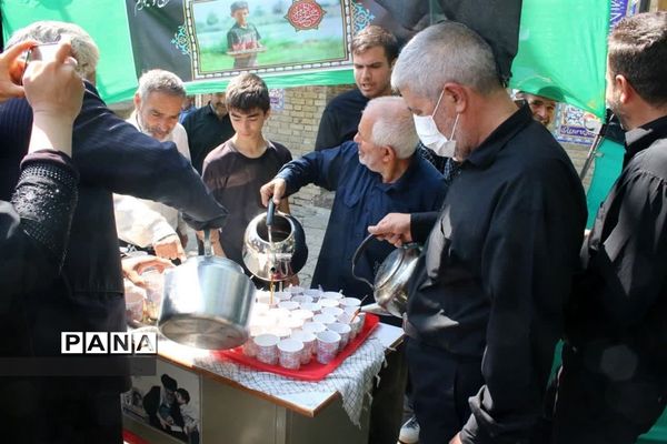 پیاده‌روی جاماندگان اربعین در خرمدره