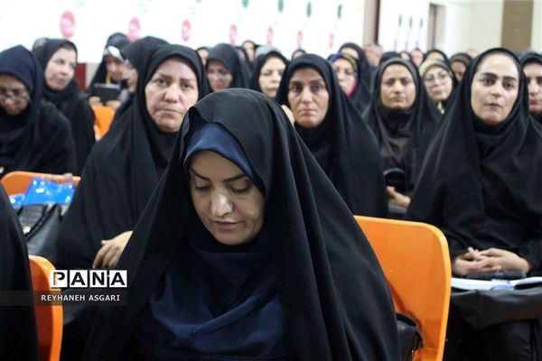 برگزاری کارگاه‌های توانمندسازی در دومین روز رویداد «فصل صعود» ویژه مدیران مقطع ابتدایی شهرستان‌های تهران