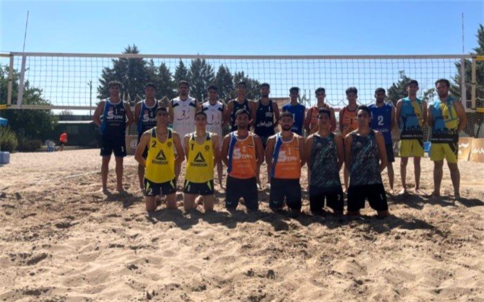 آغاز رقابت والیبال ساحلی کمتر از ۲۱ سال با ۱۵ تیم