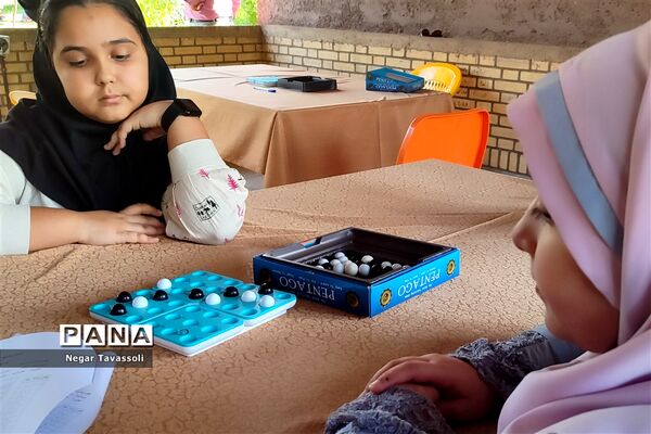 روند برگزاری مسابقات استانی المپیاد بازی‌های فکری سرگرمی رویش در فارس