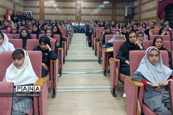 اختتامیه مسابقات استانی گروه دختران المپیاد رویش در اردوگاه شهید دستغیب شیراز