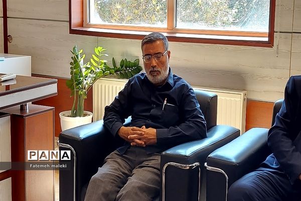 نشست ستاد گرامیداشت هفته دفاع مقدس در ملارد