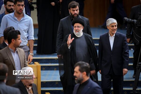 مراسم تجلیل از مدال‌آوران و قهرمانان ورزشی