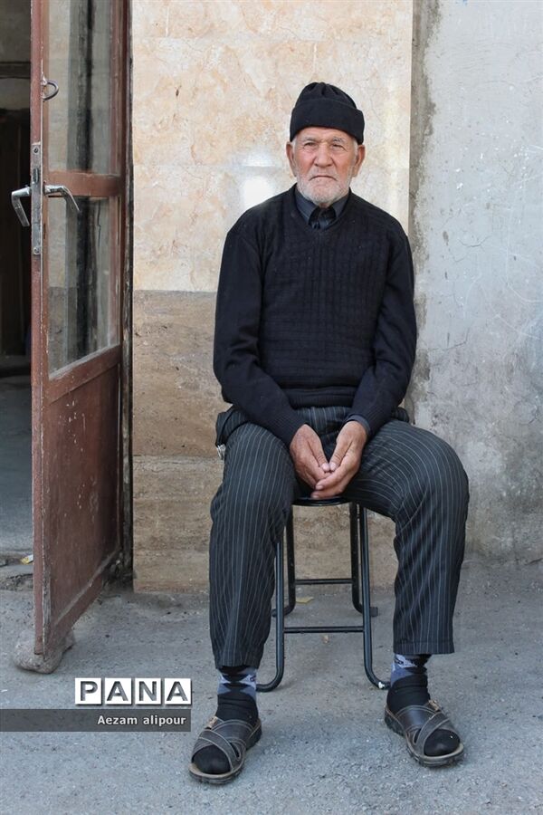 آیینه روزگار