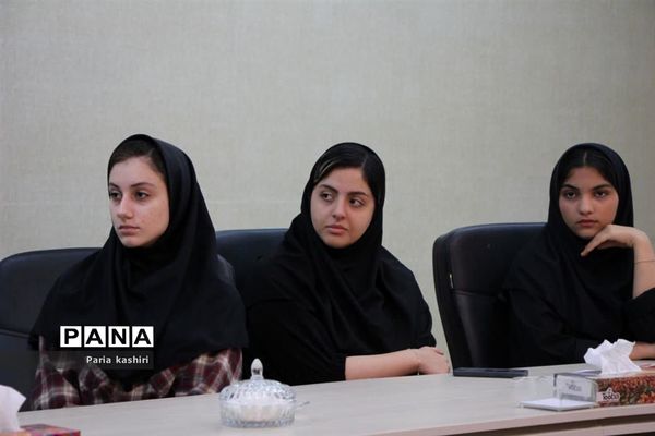 نشست خبری مدیر آموزش و پرورش ناحیه یک ساری با اصحاب رسانه