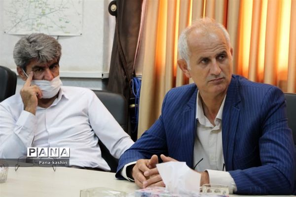 نشست خبری مدیر آموزش و پرورش ناحیه یک ساری با اصحاب رسانه