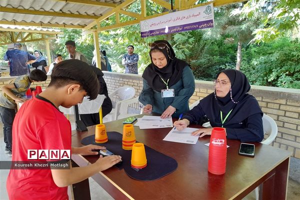 بازدید مسئولان استانی از روند مسابقات استانی المپیاد رویش در اردوگاه شهید دستغیب شیراز