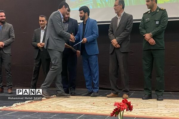 تکریم و معارفه مدیر آموزش و پرورش شهرستان آباده