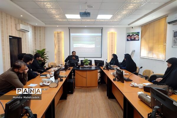 جلسه نشست و کارگاه آموزشی مشاوران جوان استانی، تمام نواحی آموزش و پرورش مشهد