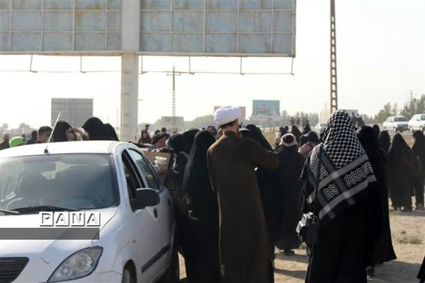 پای پیاده تا حرم  امام رضا (ع)