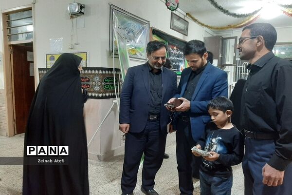 بازدید معاون پرورشی و فرهنگی اداره‌کل آموزش و پرورش خراسان رضوی از طرح گام‌های عاشقی