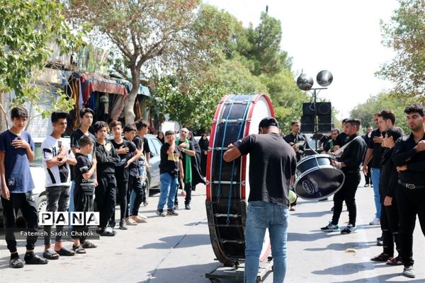 عزاداری مردم مشهد در دهه آخر صفر