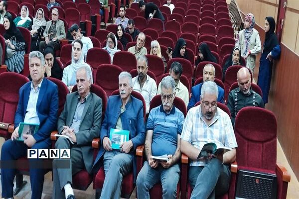 آیین رونمایی فصلنامه چارسوق فرهنگ در محمودآباد