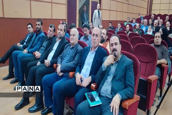 آیین رونمایی فصلنامه چارسوق فرهنگ در محمودآباد