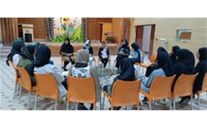 معرفی کتاب اعترافات غلامان در کانون پرورش فکری کودکان و نوجوانان قائن