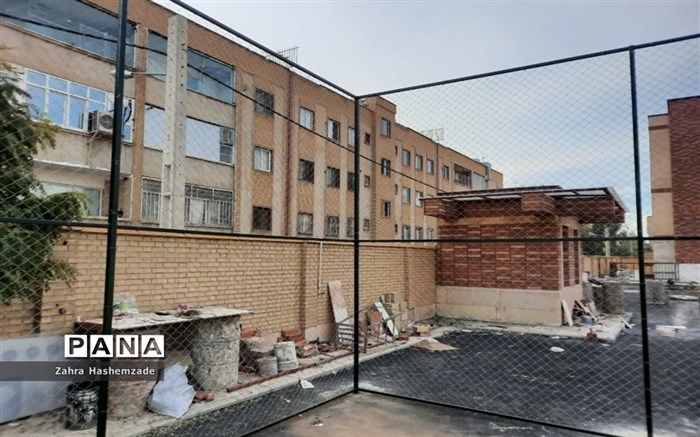 شرکت‌های دولتی و خصوصی مسئولیت اجتماعی خود در مدرسه‌سازی را ایفا کنند