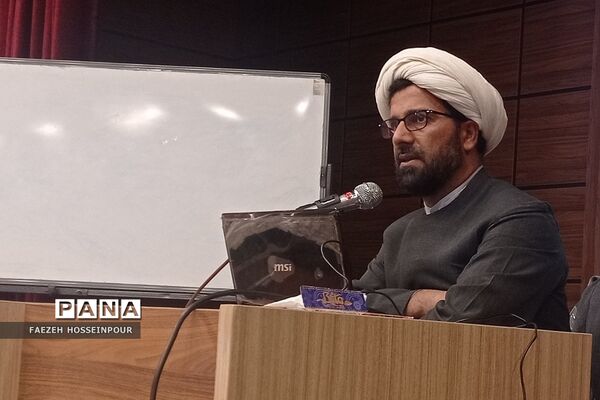 برگزاری کلاس‌ها و همایش‌های آموزشی در دوره تشکیلاتی یاوران ولایت