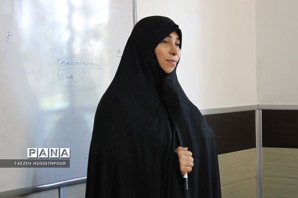 برگزاری کلاس‌ها و همایش‌های آموزشی در دوره تشکیلاتی یاوران ولایت