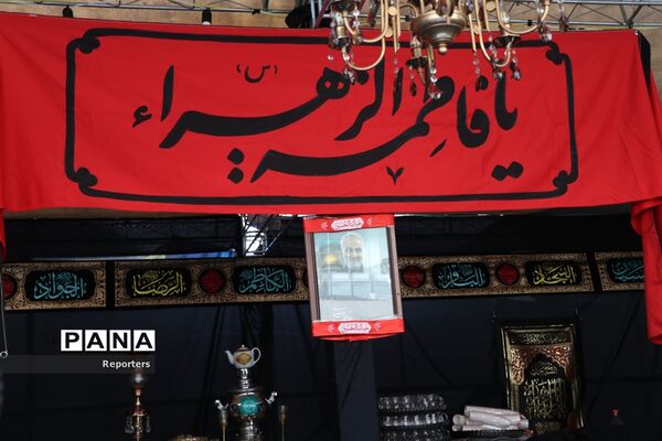 همه خادم الرضا ‌ایم