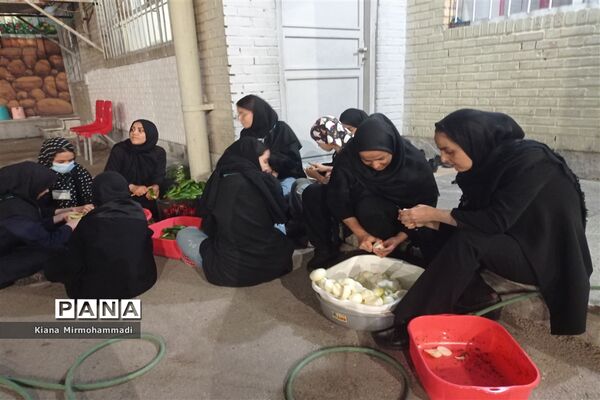 برگزاری طرح گام‌های عاشقی در دبیرستان پروین اعتصامی