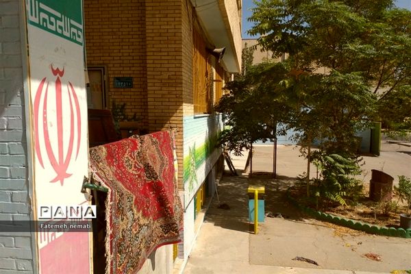 تجهیز و نوسازی مدارس شایستگان و شهید همت ملارد