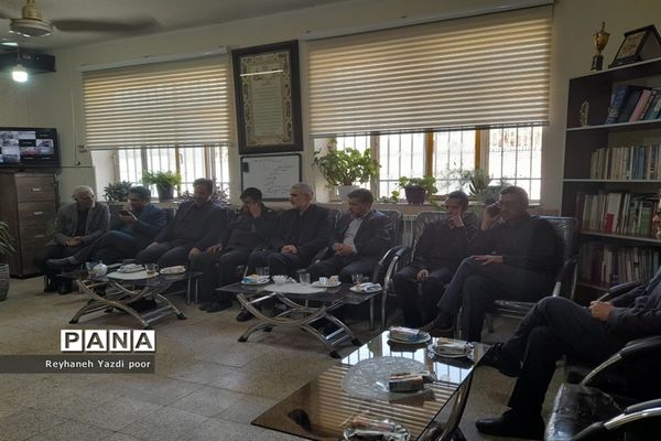 افتتاحیه طرح گام‌های عاشقی مدارس ناحیه ۵