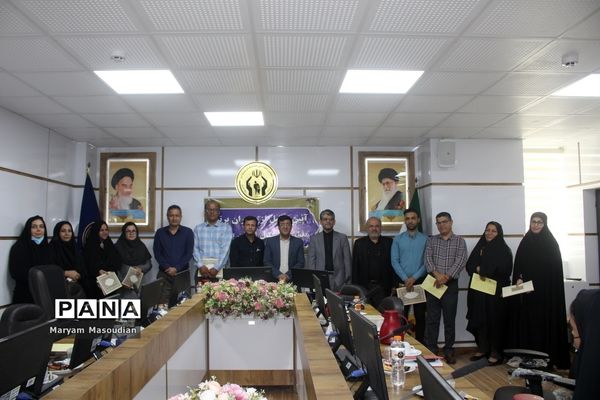 آیین تجلیل از مدیران برتر مدارس همدل استان بوشهر