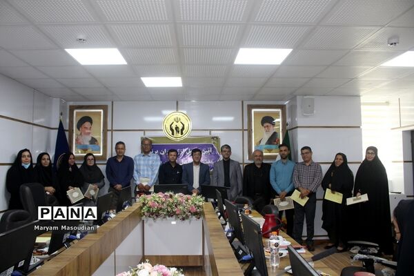 آیین تجلیل از مدیران برتر مدارس همدل استان بوشهر