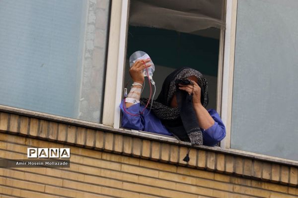 استقبال مردم ارومیه از 24 شهید تازه تفحص شده