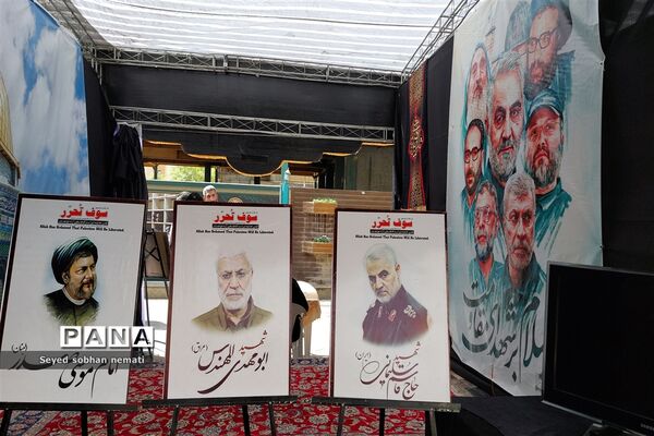 مواکب خدمت رسانی به زائرین با رویکرد فرهنگی در جوار حرم مطهر رضوی