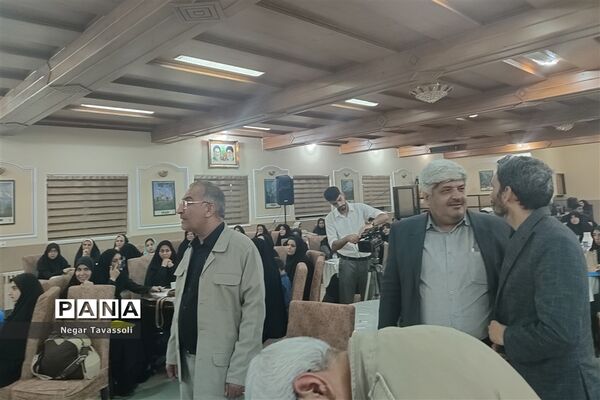 اولین اردوی برنامه‌ریزی تحول در مدرسه در شیراز