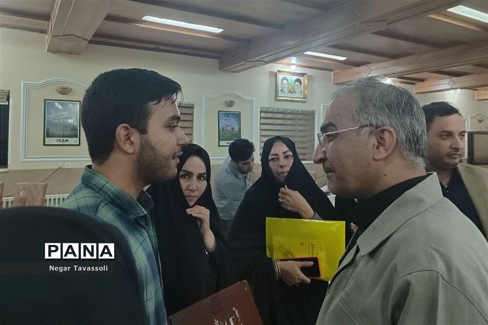 اولین اردوی برنامه‌ریزی تحول در مدرسه در شیراز