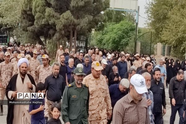 همایش پیاده‌روی حرم تا حرم  در شهرستان ساوه