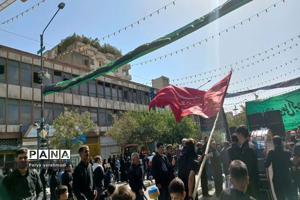 حال و هوای کوچه‌ها و خیابان‌های اطراف حرم‌امام‌رضا‌(ع)