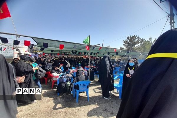 پیاده‌روی کاروان دختران ضیافت آسمانی شهرستان گلبهار