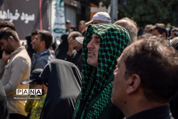 عزاداری زائران و مجاوران رضوی