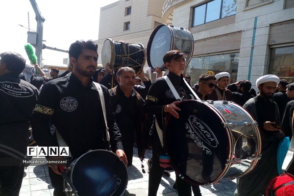 عزاداری زائران و مجاوران رضوی