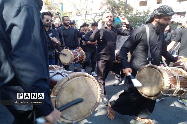 عزاداری زائران و مجاوران رضوی