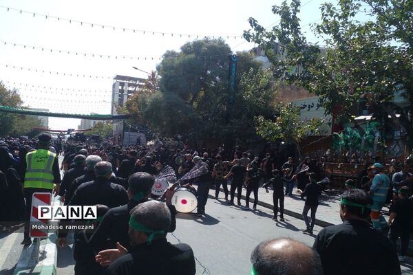 عزاداری زائران و مجاوران رضوی