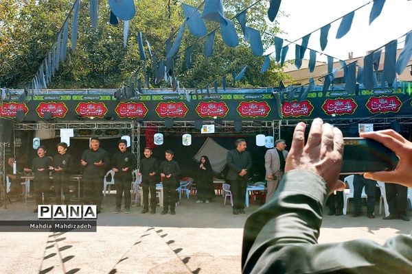 برپایی موکب خدمت‌رسانی شورای هماهنگی مدارس و مراکز غیردولتی مشهد الرضا در دهه آخر صفر