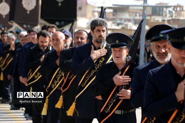 دسته عزاداری خادمان حرم خواهر در سوگ شهادت برادر