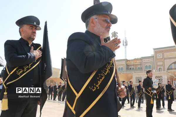 دسته عزاداری خادمان حرم خواهر در سوگ شهادت برادر