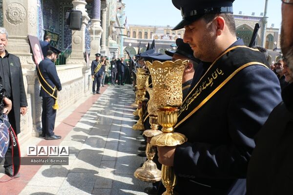 دسته عزاداری خادمان حرم خواهر در سوگ شهادت برادر