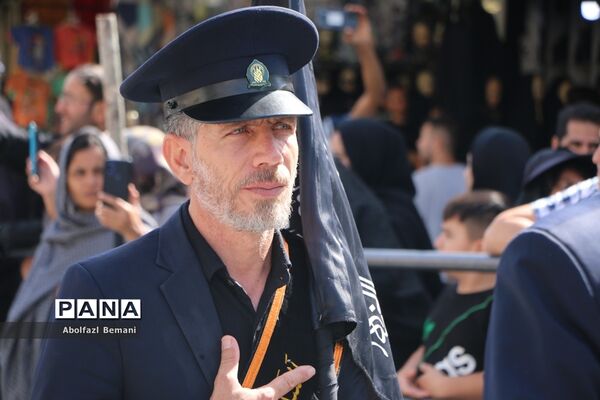 دسته عزاداری خادمان حرم خواهر در سوگ شهادت برادر